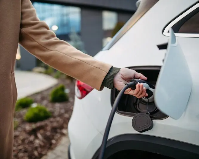 Charging electric vehicle outdoors